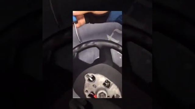 Come rimuovere l'airbag volante Ford Kuga 2015 + - Dr.VOLANT смотреть онлайн