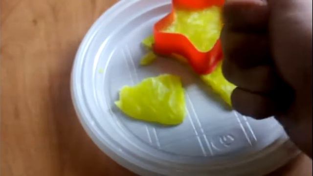 Что будет если заморозить лизуна? смотреть онлайн