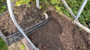 КАК ПРАВИЛЬНО СДЕЛАТЬ КОМПОСТ НА ГРЯДКЕ