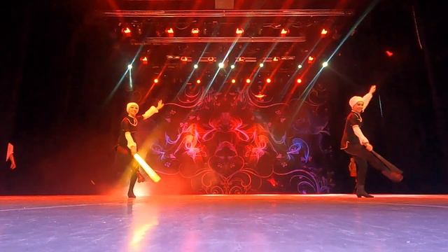 Ансамбль "Сибирский сувенир" - "Казаки России" смотреть онлайн