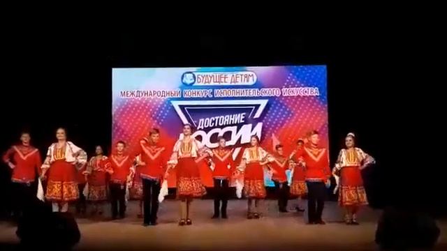 Танец "На вечерней зорьке". Гр." Элегия". Рук.Татьяна Спичка. смотреть онлайн