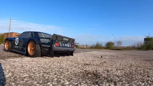 $1000 Fire Ball? Extreme Testing of the ZD Racing EX07 1/7 HyperCar! смотреть онлайн