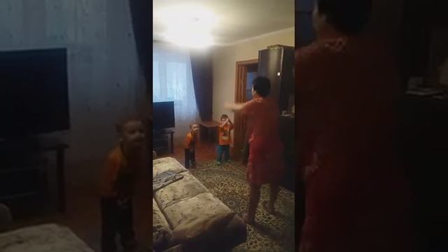 Зарядка для детей смотреть онлайн