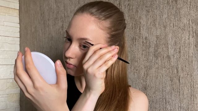 МОЙ ПОВСЕДНЕВНЫЙ МАКИЯЖ // Какую косметику использую? Предпочтения в макияже смотреть онлайн