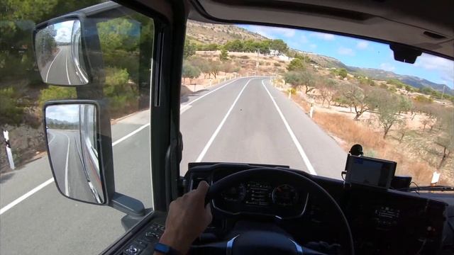 POV truck Driving Scania R450 at beautiful Jijona [Xixona] ?? on a twisty roads, 4K смотреть онлайн