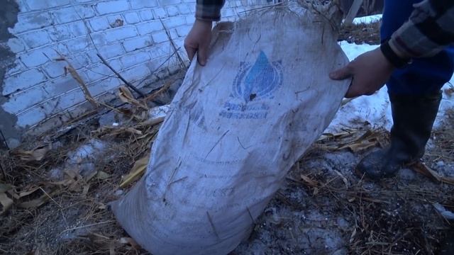 Что скрывал СТОГ сена в ЗАБРОШКЕ? Готовимся к худшему.../ Семья в деревне смотреть онлайн