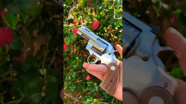 New Colt Python 3 inch смотреть онлайн