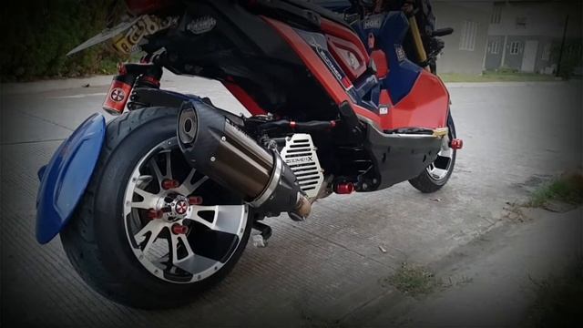 Honda Zoomer X cinematic footage | custom | fatty wheels смотреть онлайн