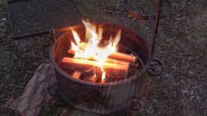 Чаша для костра из автомобильного диска и гвоздей для пикника