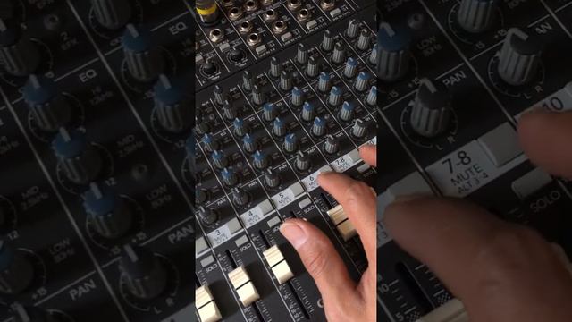 Mixer Mackie 1402 - Vlz Pro Made In Usa