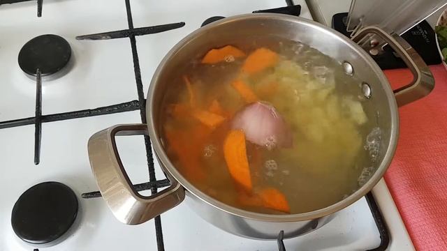 Суп с щавелем