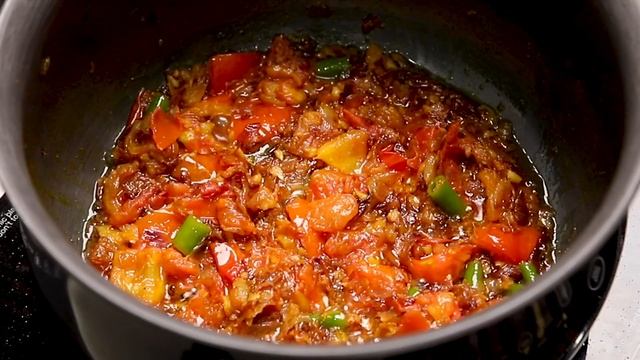 CHICKEN CURRY FOR BACHELORS | SIMPLE CHICKEN CURRY FOR BEGINNERS | CHICKEN GRAVY