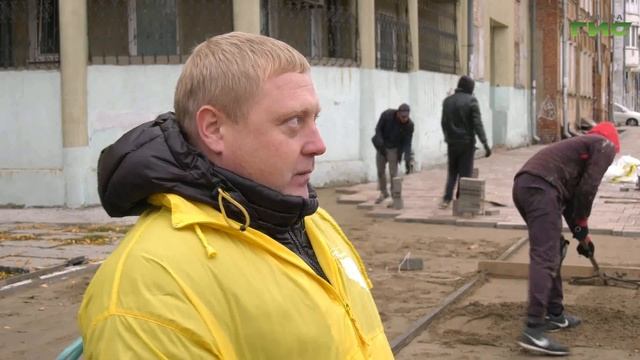 В городе продолжается комплексный ремонт улицы Ленинской смотреть онлайн