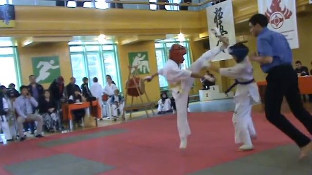 Тарасов Вячеслав 1 бой на Первенстве Краснодара 12-13 октября 2013 клуб Самурай смотреть онлайн