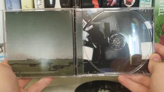 Unwrapping Skillet Comatose CD смотреть онлайн