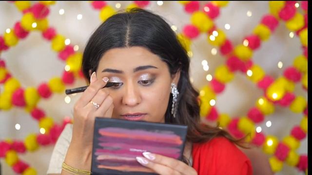 Navratri Makeup?✨MAC Cosmetics: One Brand Tutorials | Makeup Tips | EP-3 | Ria Sehgal смотреть онлайн