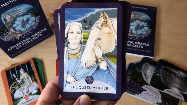 Ancestral Oracle of the Celts Unboxing and First Impressions смотреть онлайн