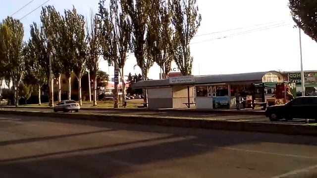 У пересечения улиц Победы и Лермонтова в Запорожье 18 09 2018 смотреть онлайн