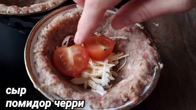 Беру ФАРШ, Яйцо и Луковицу и готовлю вкусный ужин. смотреть онлайн