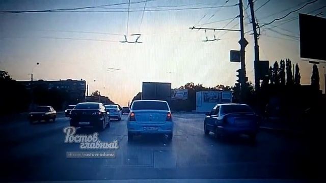 Автохам на Зорге Стачки 4.9.2018 Ростов-на-Дону Главный смотреть онлайн