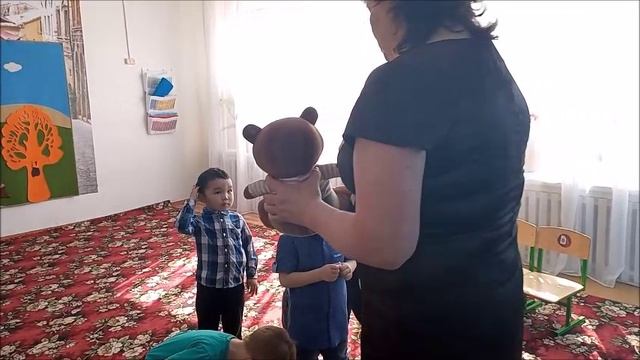 мишутка в гостях у ребят.mp4 смотреть онлайн