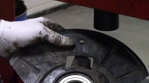 Ford Escape Mazda Tribute Wheel Bearing Replace