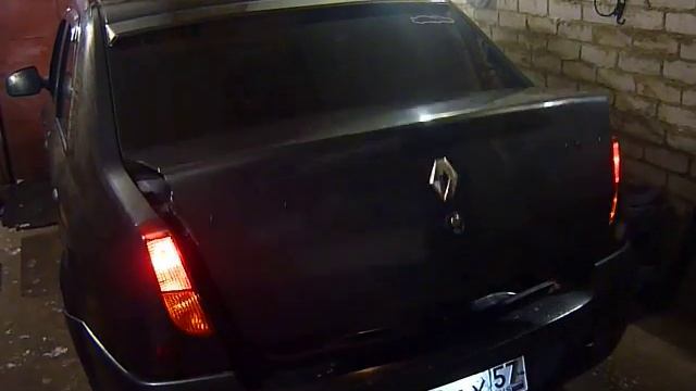 Renault Logan: Открывание багажника с пульта / кнопки смотреть онлайн