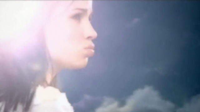 Isabel Soares - Will My Heart Survive [Official Video] [2009] смотреть онлайн