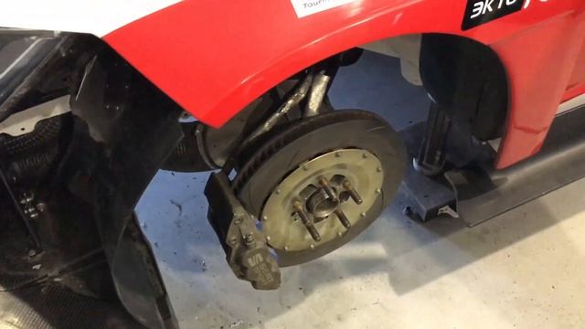 Проекты PORSCHE «Белая Бестия» и GT-R 1 000 сил. Экскурсия по LUKOIL RACING. NISSAN. 964 (911) Turb смотреть онлайн