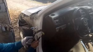 PDR Jetta 6 front door loop pillar  как самому вытянуть стойку и петли двери Part 2