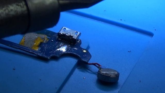 Замена разъёма micro usb только паяльником из хозмага.Безумные эксперименты. смотреть онлайн