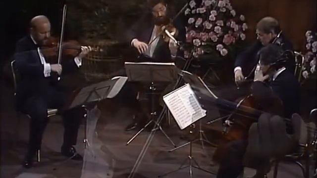 Beethoven String Quartet No 11 Op 95 in F minor Alban Berg Quartet смотреть онлайн