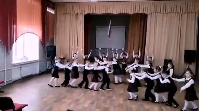 "Правила дорожного движения" - Первоклашки смотреть онлайн