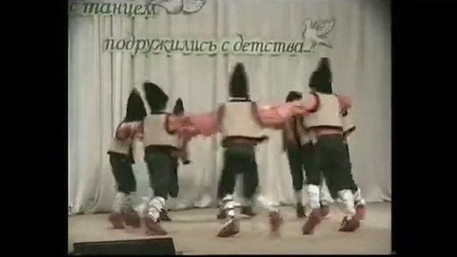 2012 Ансамбль "Мозаика" Танцуют девочки "Чапак" смотреть онлайн