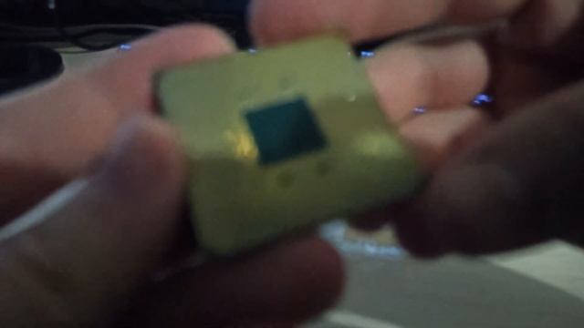 Взял AMD Ryzen 5700x ? с Aliexpress!!! смотреть онлайн