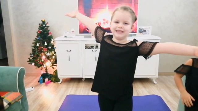 Кто лучший ЙОГ? ЙОГА ЧЕЛЛЕНДЖ С Ирем и Ниса | Play With Melis смотреть онлайн