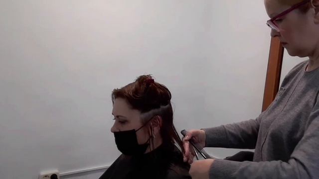 Каре классическое с челкой. смотреть онлайн