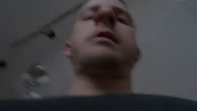 One Arm Chinup with 13.9kg/30 lbs смотреть онлайн