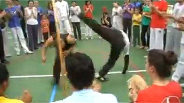 Festival Capoléron de Cordao De Ouro CDO Roda 1 capoeira 2013 смотреть онлайн