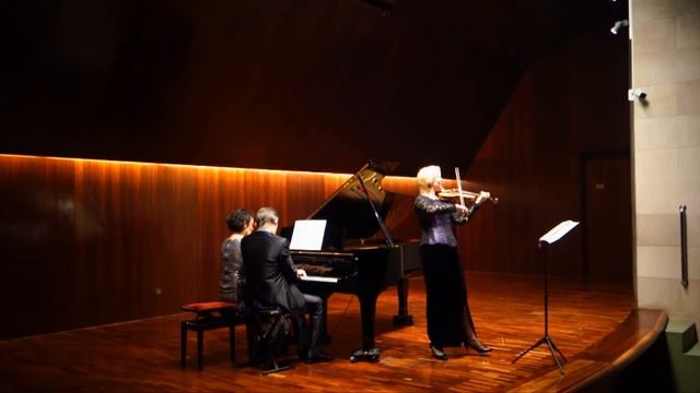 Ravel Boléro (arr. for violin & piano 4 hands by Thierry Huillet) by Cernat Nemirovitch & Huillet смотреть онлайн