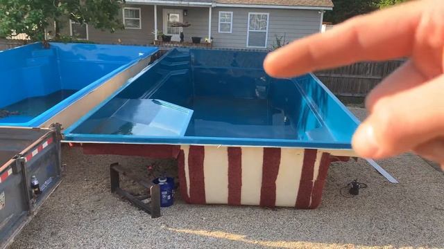 Pool Shopping | Features of the Pool смотреть онлайн