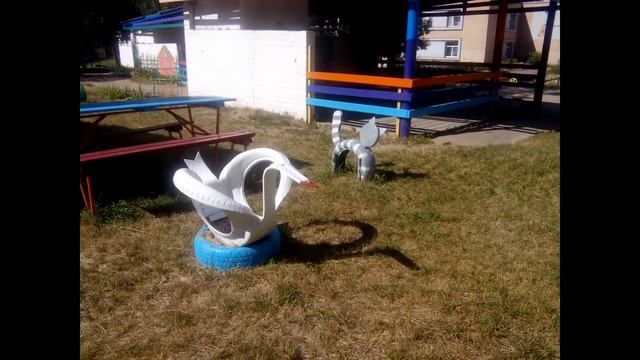 Поделки из пластиковых бутылок в нашем садике в Чернигове смотреть онлайн