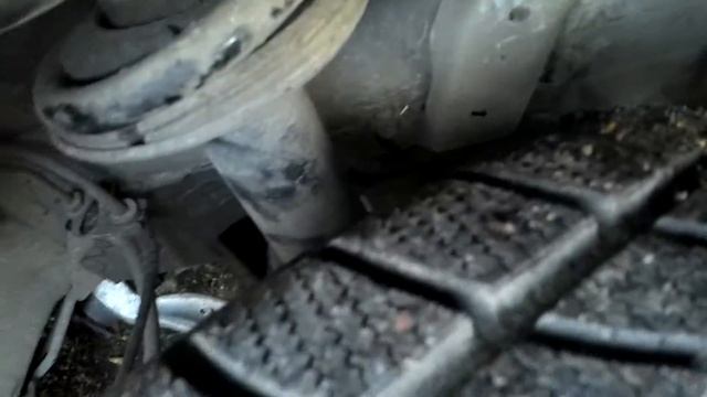 Audi A4 knarzen nach Achsschenkel und Querlenkertausch смотреть онлайн