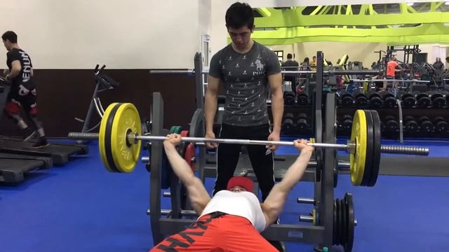Жим лёжа 110 кг смотреть онлайн