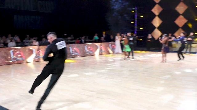 Ча-ча-ча / IDSU Grand Prix Взрослые, La (Open) 1/4 - Capital Cup Minsk 2023 (14.10.2023) смотреть онлайн