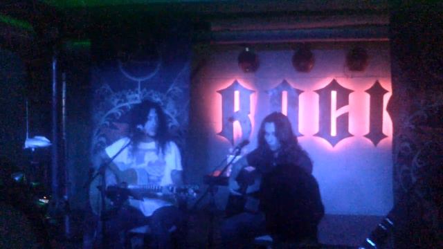 Gus G & Mats Levén - Temple of the King (acoustic cover) смотреть онлайн