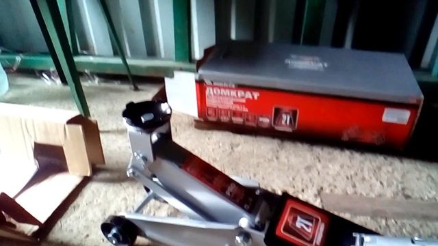 подкатной домкрат Matrix псевдонемец смотреть онлайн