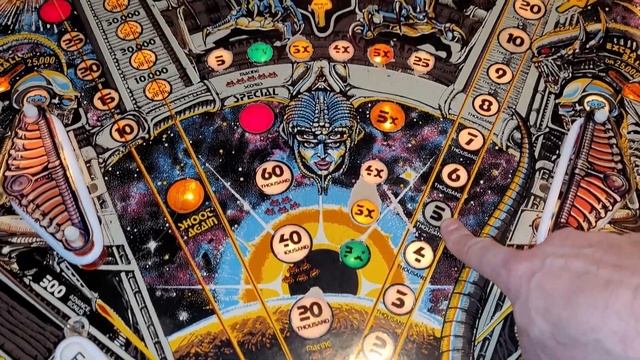 Part 3: Bally Space Invaders pinball project. Plastics, bulbs & play testing! смотреть онлайн