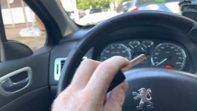 Ключ Пежо 307 прописка нового ключа подписывайтесь в Instagram@kluch_service_kiev смотреть онлайн