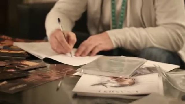 Как мы пакуем журнал, подписываем книги и конверты.